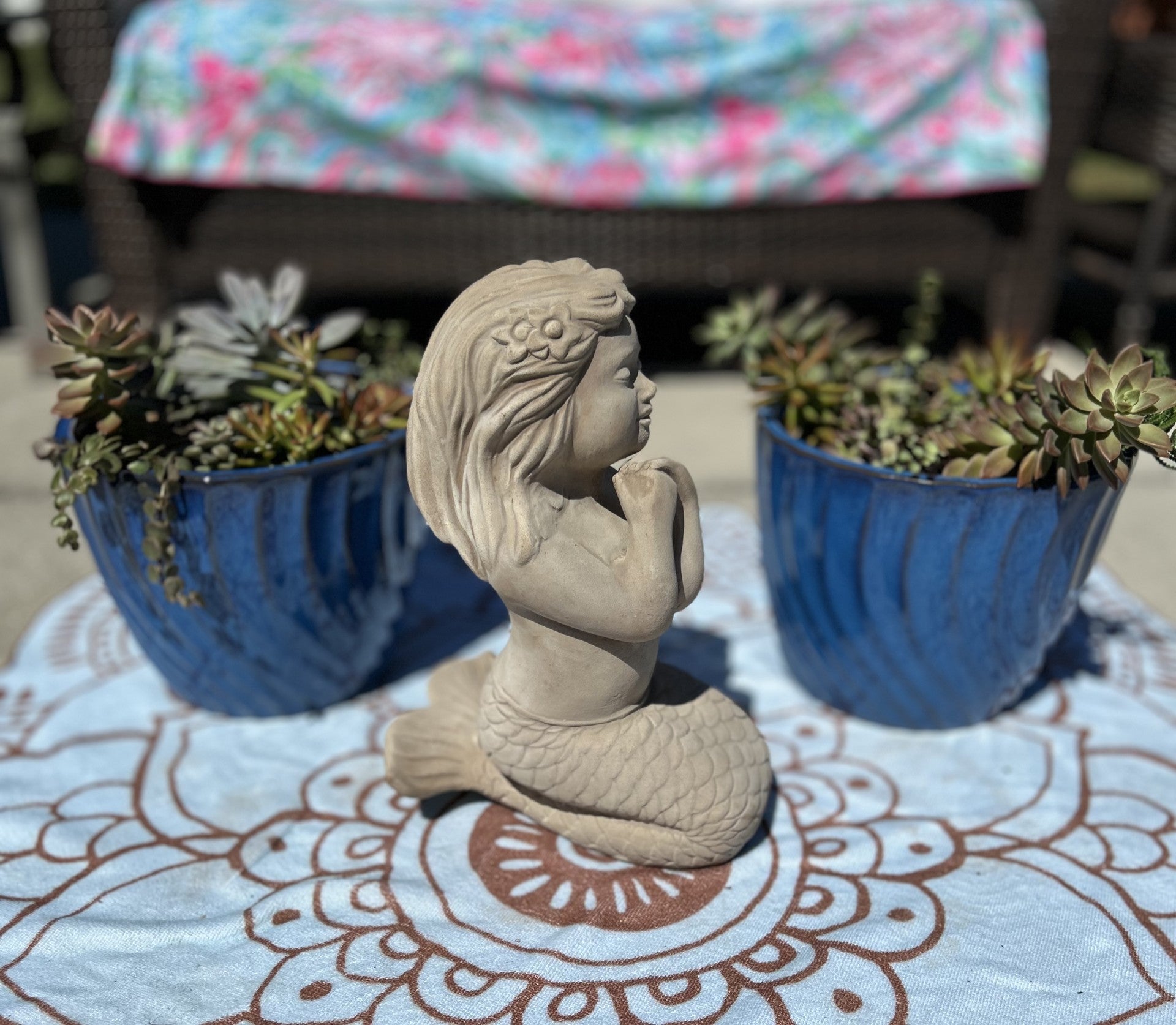 Kneeling Mermaid Statue